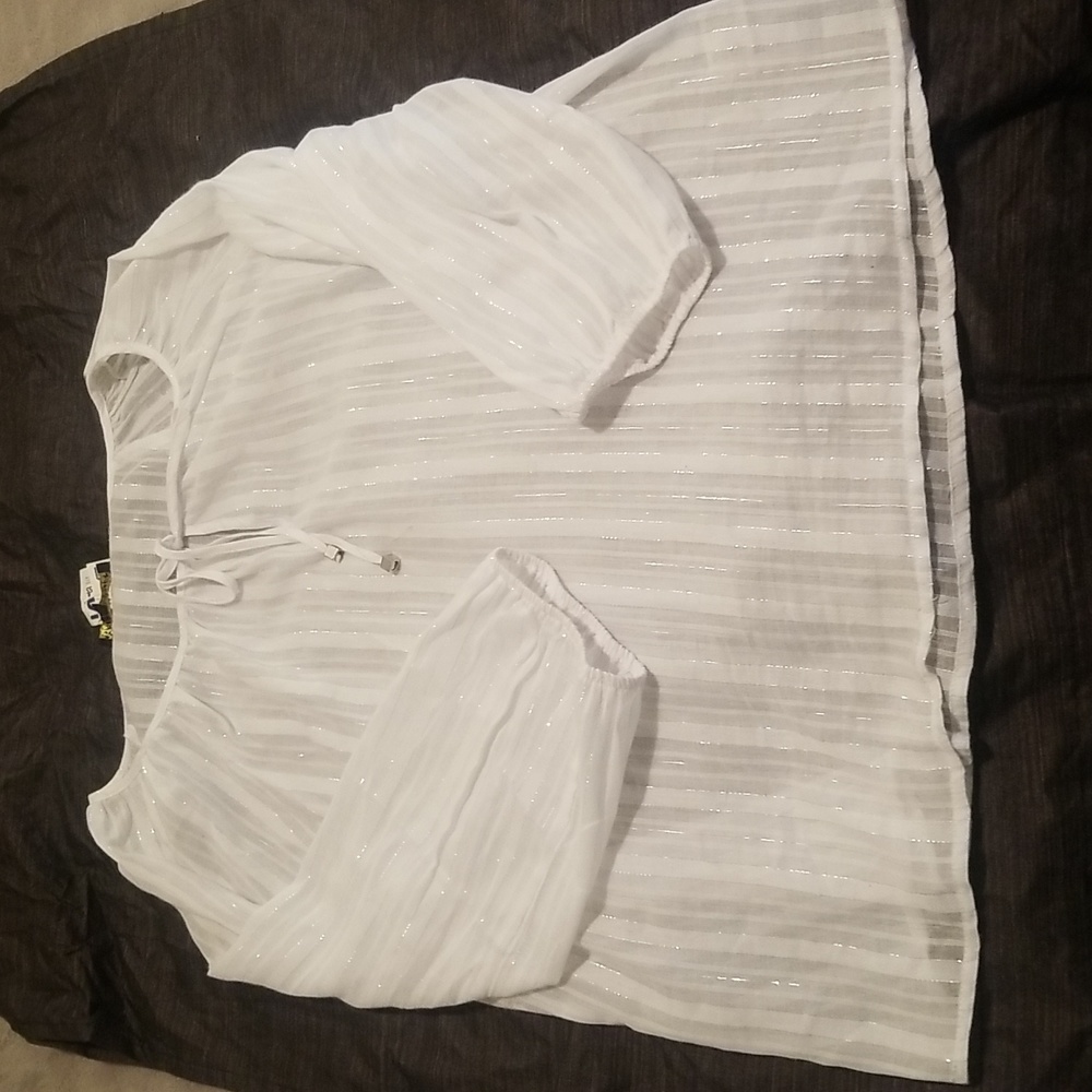 Adrienne vittadini qarter sleeve dress shirt